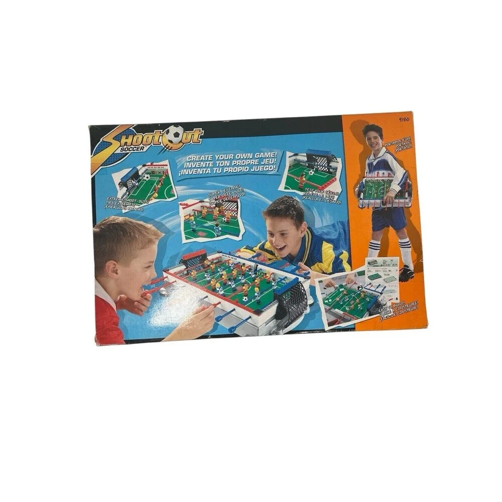 2001 MEGA BLOKS 335 PC SHOOTOUT SOCCER 9180 SET NEW IN BOX- VINTAGE- PLEASE READ